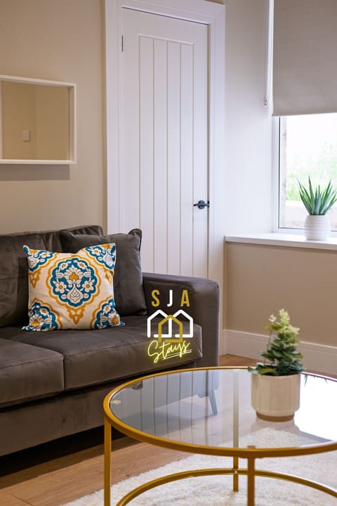 Living Room / Lounge