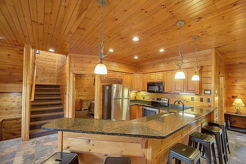 607641aBOPASX-20210324084102