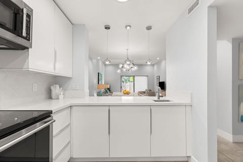 3a8674df-39fe-431d-9cdf-0878d75e52d2