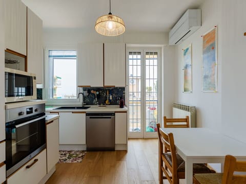 Furniture, Chair, Beach, Shade, Sea, Coast, Outdoor Furniture, Ocean, Shore, Restaurant