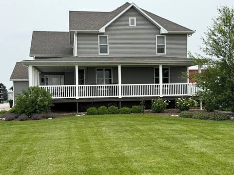 0d630004-ad53-47e5-a0ee-41a9e90e7b45