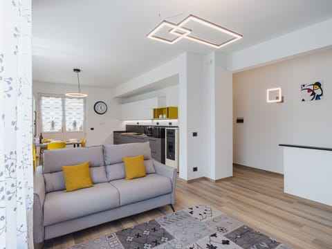 Blue, Yellow, Balcony, Wood Stain, Hotel, Houseplant