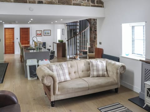 Open plan living space | The Coach-House, Tenby