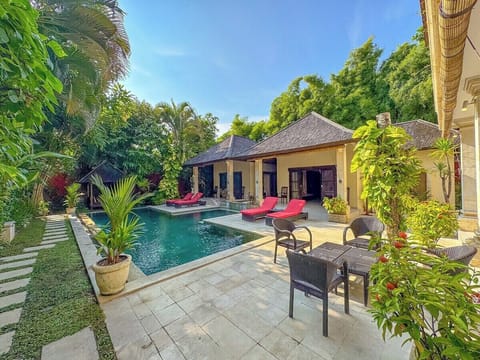 Villa Tresna · 5BR Private Pool by Villa Bugis (876)