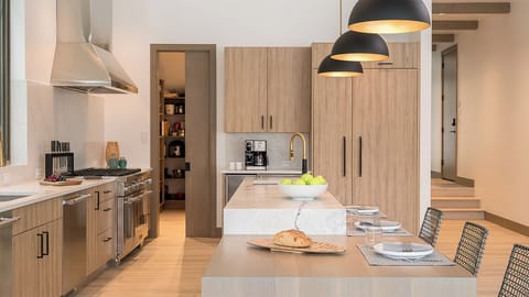 Gourmet kitchen and pantry