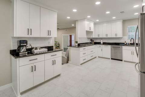 Kitchen | Drip Coffee Maker | Dishwasher | Cooking Basics