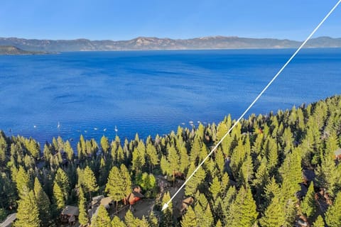 Located just a few blocks back from the lake perched on a quiet street in Dollar Point.