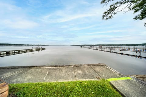 Lake Chautauqua Access