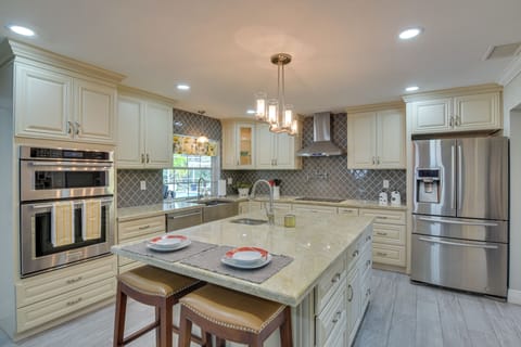 Kitchen | Cooking Basics | Dishware & Flatware