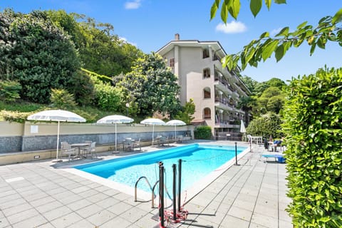 Shared pool