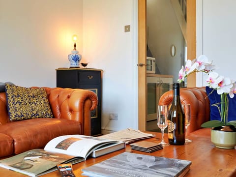 Deck, Shade, Hardwood, Outdoor Furniture, Balcony, Plank, Eco Hotel, Swimming Pool, Wood Flooring, Resort