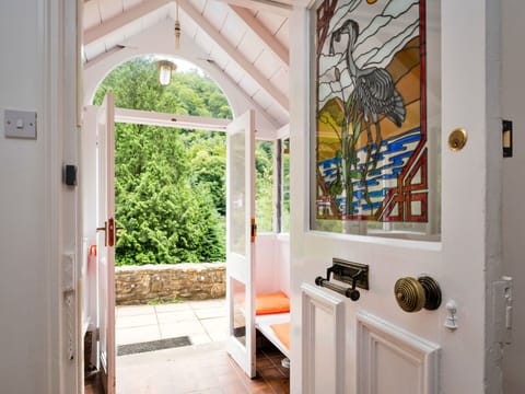 Deck, Shade, Hardwood, Outdoor Furniture, Balcony, Plank, Eco Hotel, Swimming Pool, Wood Flooring, Resort