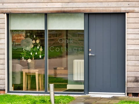 Deck, Shade, Hardwood, Outdoor Furniture, Balcony, Plank, Eco Hotel, Swimming Pool, Wood Flooring, Resort