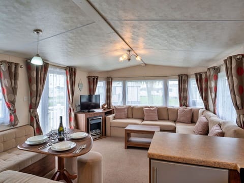 Apartment, Mountain Range, Valley, Alps, Hotel, Mountain Village