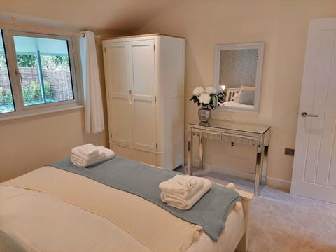 Apartment, Balcony, Shade, Marina, Hotel, Dock