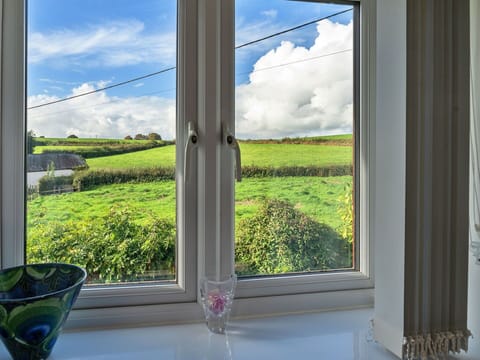 Apartment, Balcony, Shade, Marina, Hotel, Dock