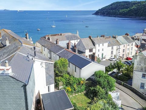 Apartment, Balcony, Shade, Marina, Hotel, Dock