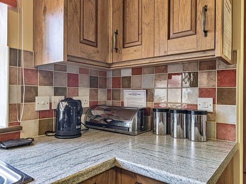 Apartment, Balcony, Shade, Marina, Hotel, Dock