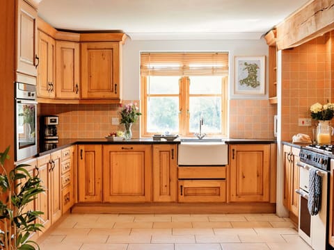 Apartment, Balcony, Shade, Marina, Hotel, Dock