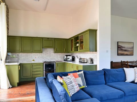 Apartment, Balcony, Shade, Marina, Hotel, Dock