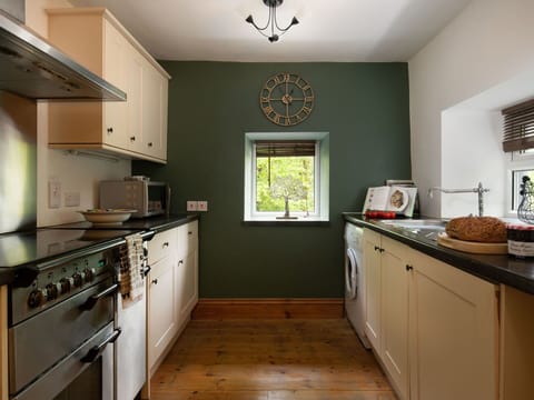 Apartment, Balcony, Shade, Marina, Hotel, Dock