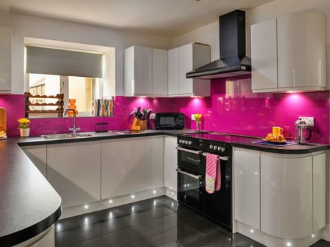 Apartment, Balcony, Shade, Marina, Hotel, Dock