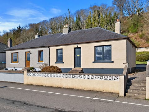 Apartment, Balcony, Shade, Marina, Hotel, Dock