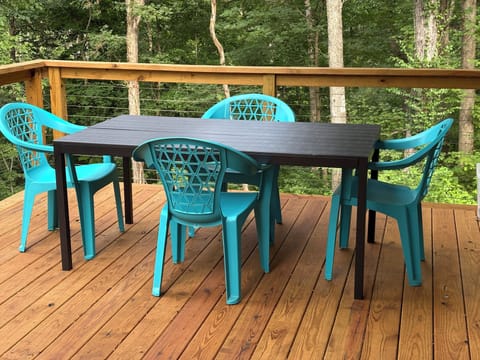 Deck Dining