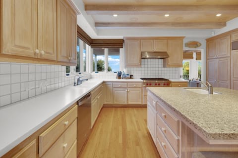 Spacious kitchen to make a meal at home