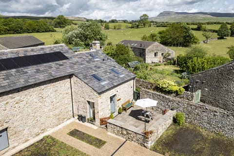 Ower Yonder, near Ingleton: Surrounded by the Yorkshire Dales countryside, with Ingleborough in the distance