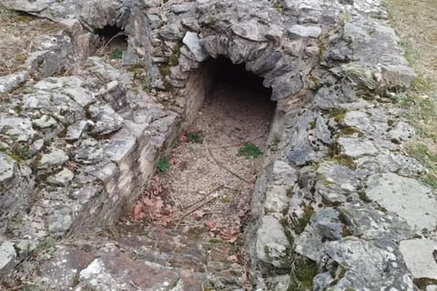 Surroundings [summer] (1-5 km)