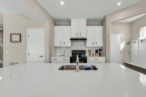 Cook, gather, and enjoy in this open, family-style kitchen — complete with everything you need to prepare your favorite dishes and share them together.