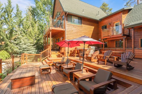 Kick back and relax. (Lagunita Shores)