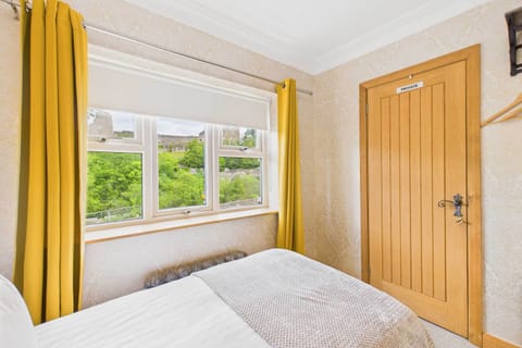 Castle View, Startforth - Host & Stay