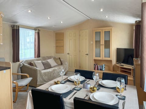 Open plan living space | Keswick Reach, Cockermouth