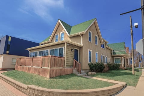 4739 Queens St, Niagara