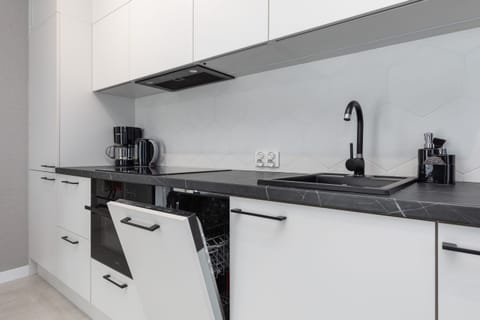 Fully equipped kitchenette.