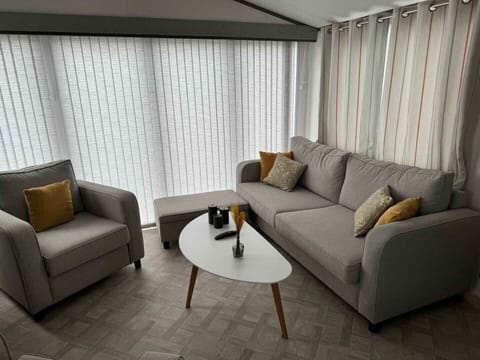 Living room of Holiday Park Klein Strand - Luxury Chalet 4p