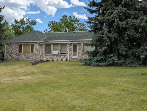 Front view of house.