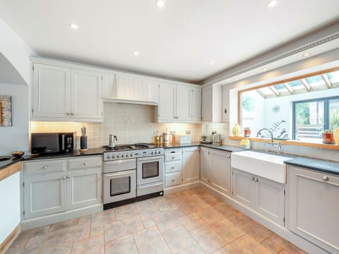 Kitchen | Crossroads, Braunton