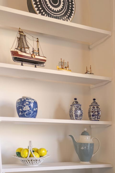 Living Room / Lounge