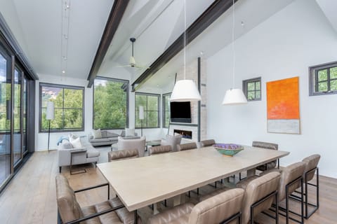 Family style dining with room for 10 or more