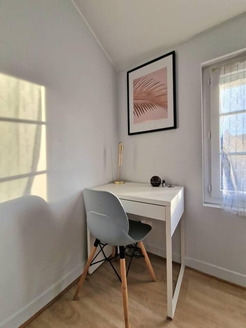 c1acd9a1-aa16-45d2-b2fe-640c0657f736