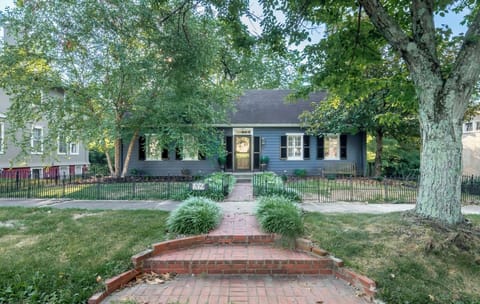 Quiet Peaceful Neighborhood In town Shelbyville