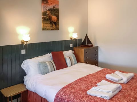 Open plan living space | The Cook’s Apartment - Country House Holidays, Lairg