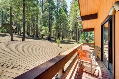 Balcony | Dining Area