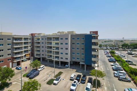 Discover the charming facade of your retreat, promising tranquility and an exceptional stay from the moment you arrive