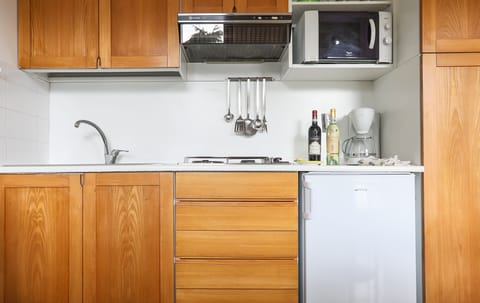 2be4c322-d910-40a6-adf3-d4fba63b8283