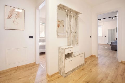 9d4f505a-8621-4ddc-98e7-69c1d277c53e