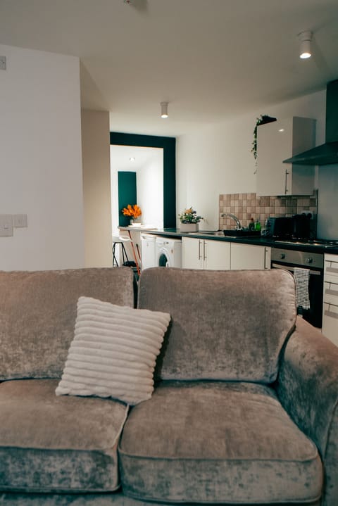 Living Room / Lounge